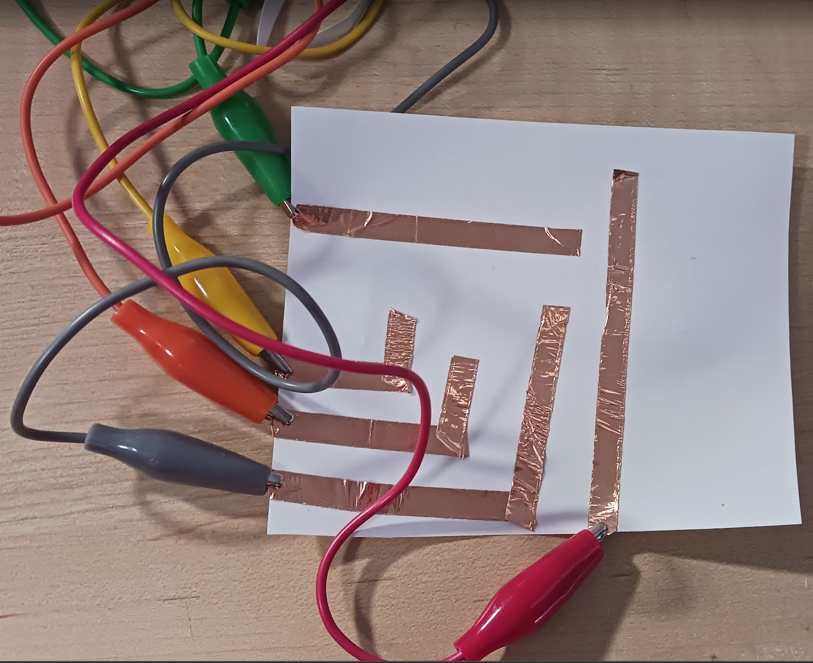 Connecting copper tape to Makey-Makey
